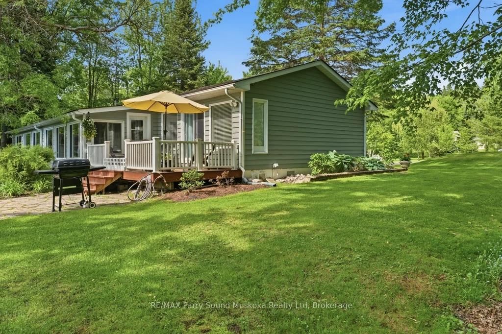 49 Maple Street • Seguin, ON photo 8