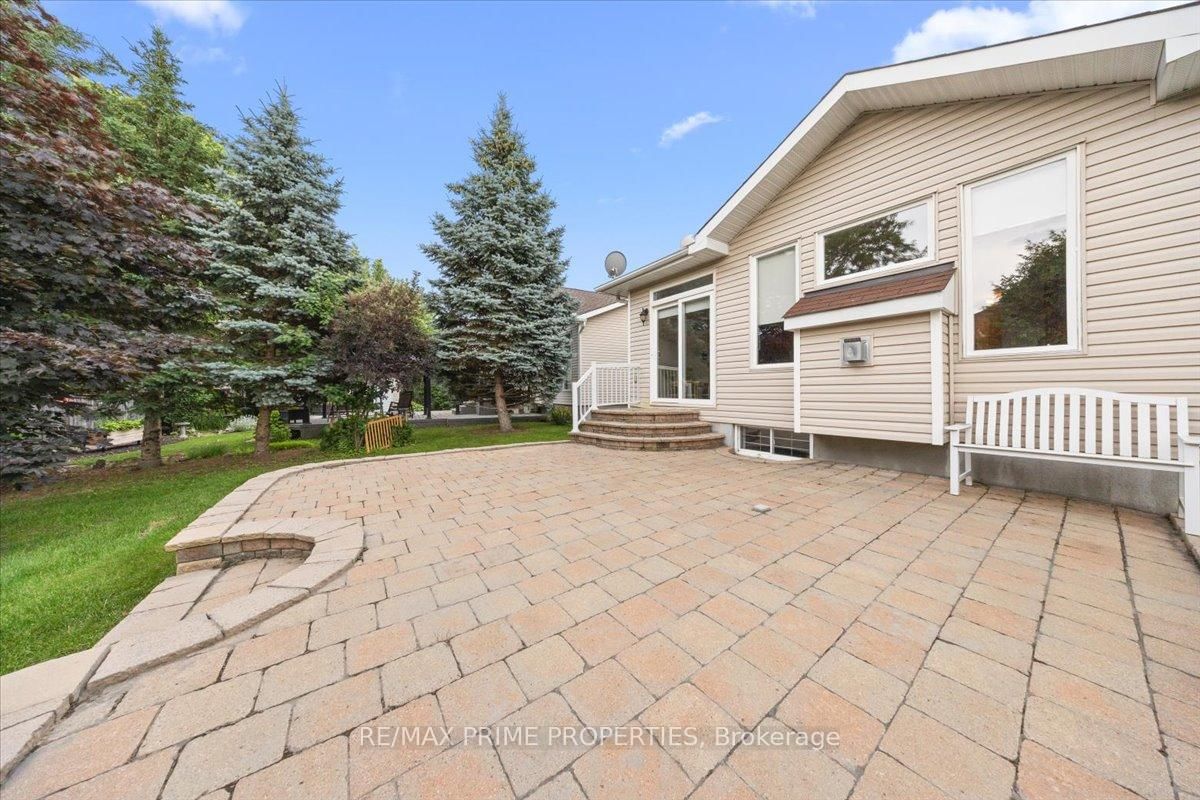 1863 Springridge Drive • Ottawa, ON photo 36