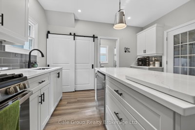 503 Princess Street S • Woodstock, ON photo 8