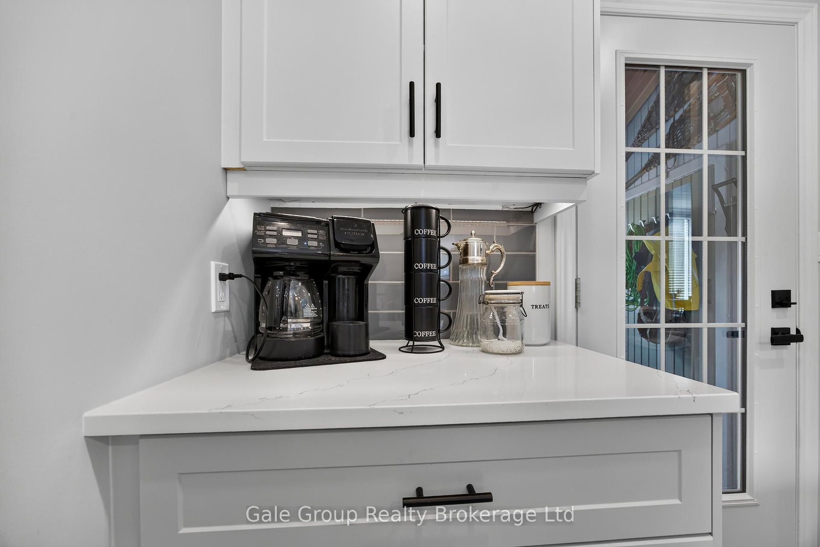 503 Princess Street S • Woodstock, ON photo 9