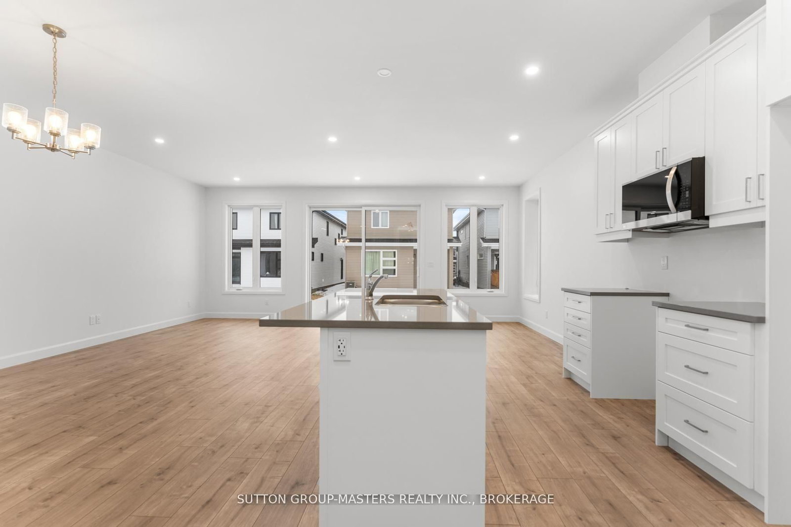 216 Superior Drive • Loyalist, ON photo 16