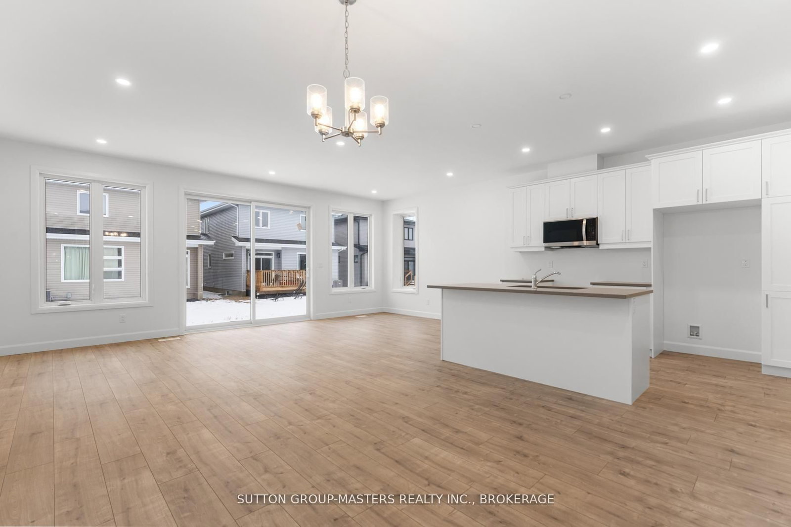 216 Superior Drive • Loyalist, ON photo 9