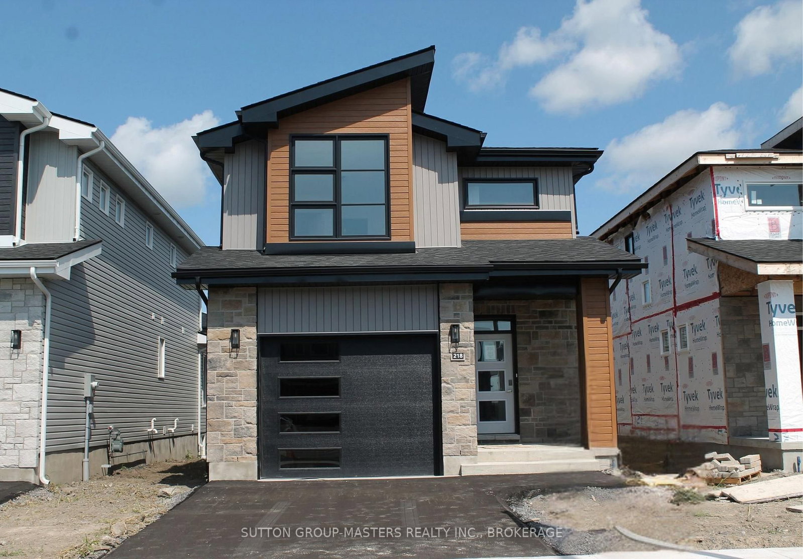 218 Superior Drive • Loyalist, ON photo 1
