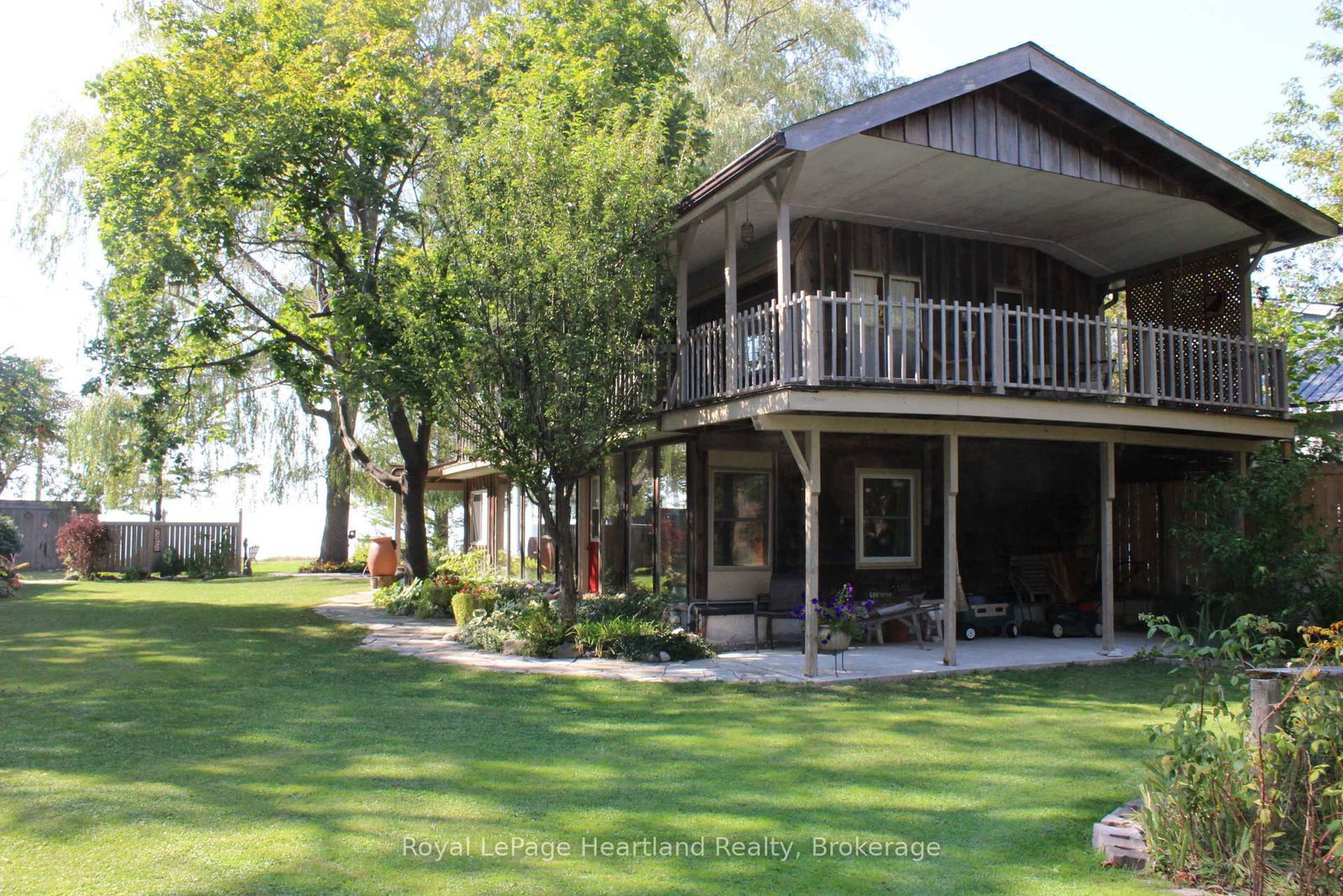 77484 MELENA Drive • Bluewater, ON photo 34