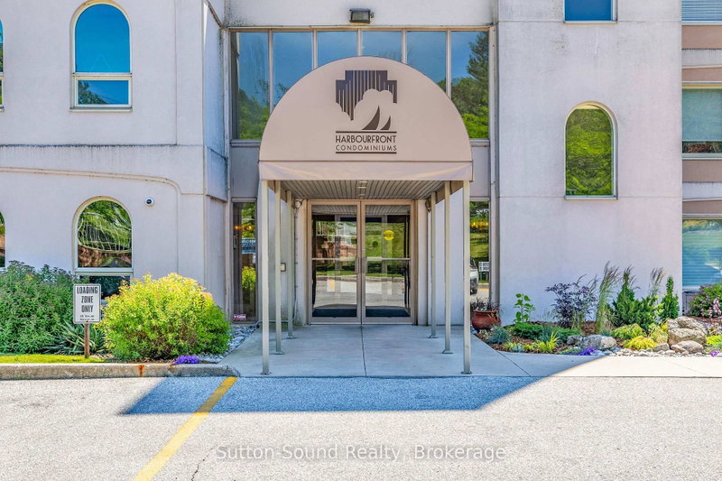 102 - 2555 3rd Avenue W