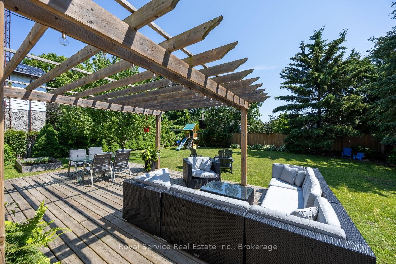 2 Ravensdale Road • Cobourg, ON photo 36