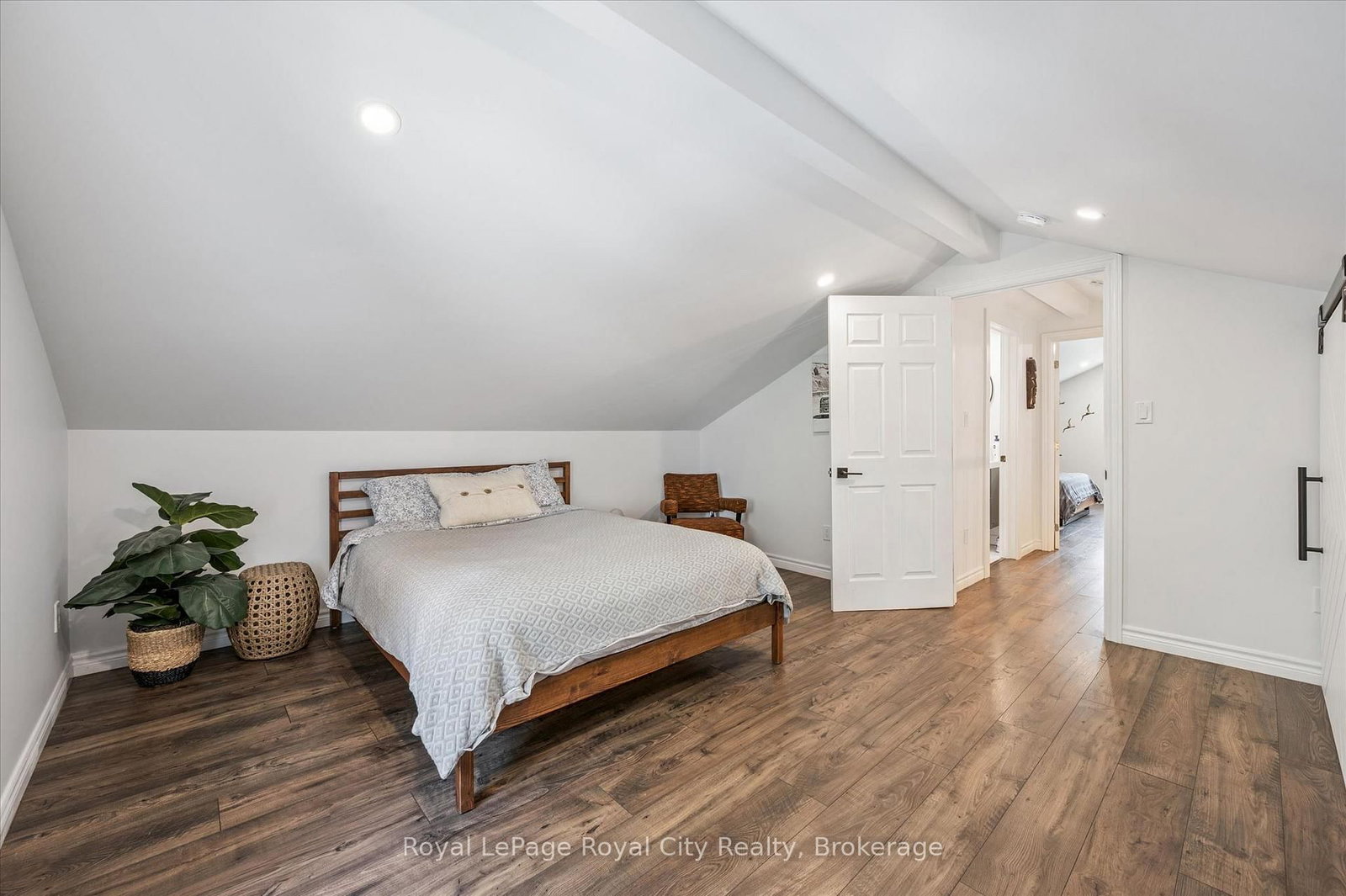 470 Perth Street • Centre Wellington, ON photo 23