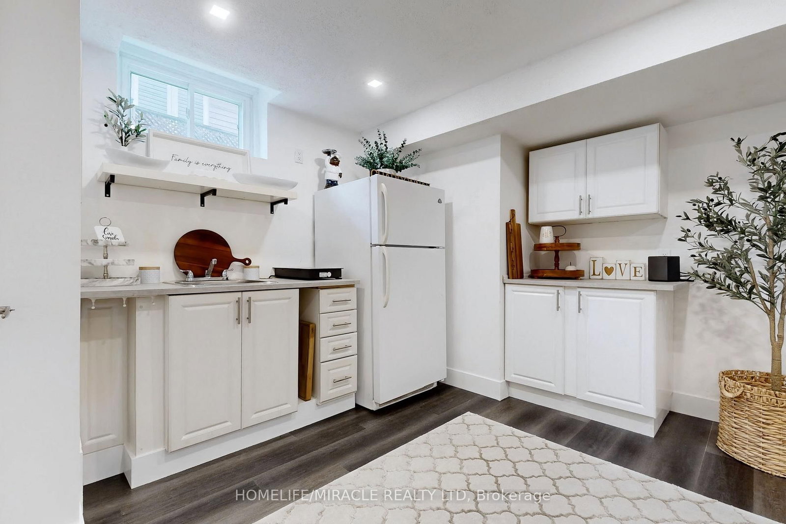 658 Mortimer Drive • Cambridge, ON photo 33