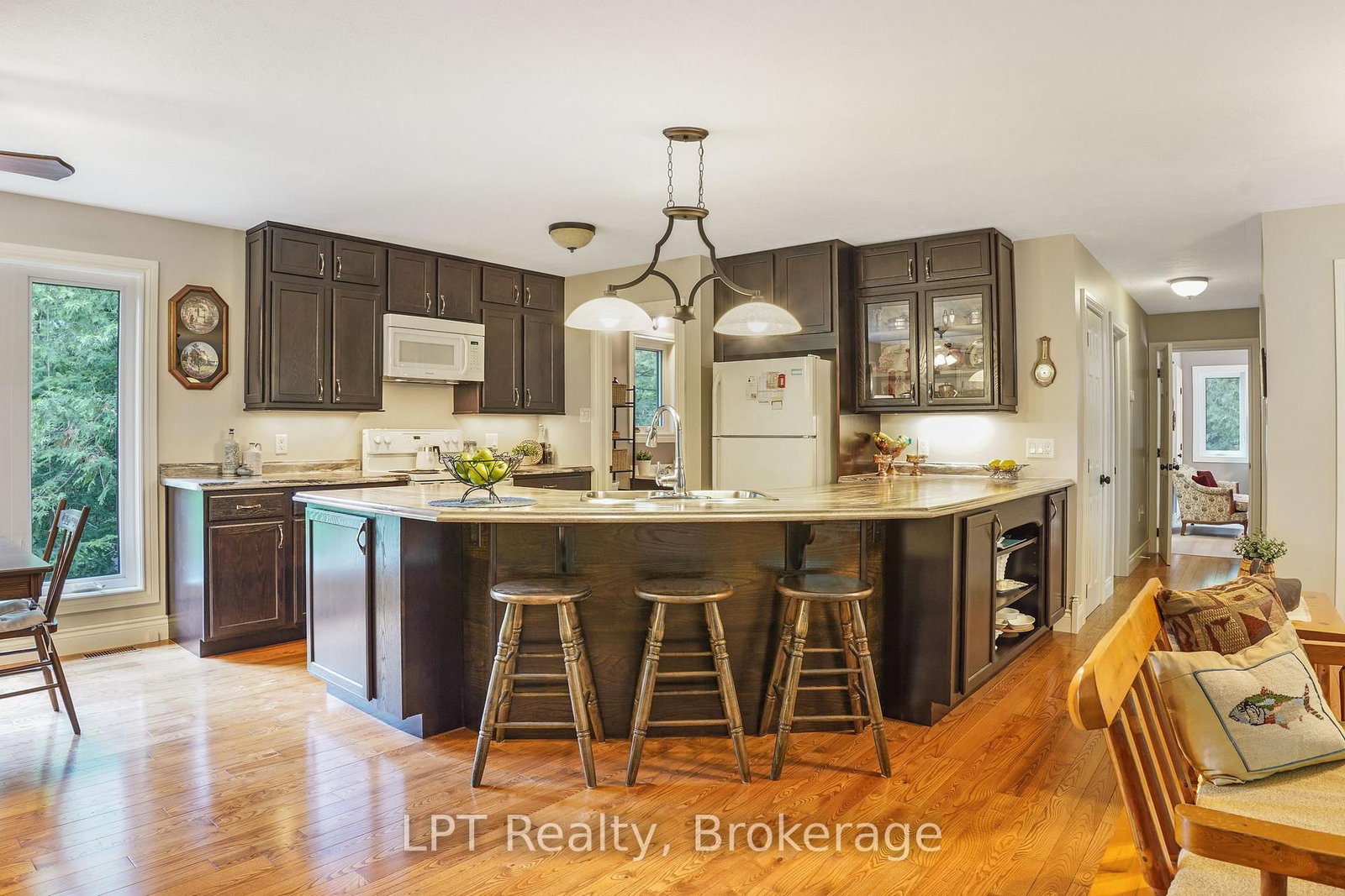 454 Highway 6 • South Bruce Peninsula, ON photo 14
