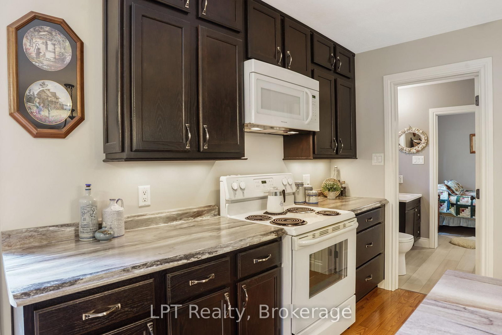 454 Highway 6 • South Bruce Peninsula, ON photo 18