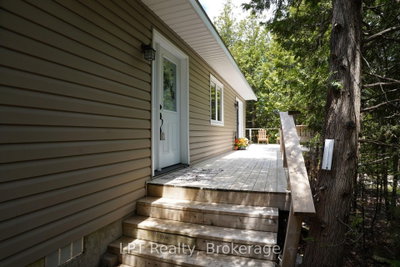 454 Highway 6 • South Bruce Peninsula, ON photo 9