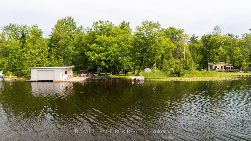 4 ISLAND 20 YELLOWHEAD Island