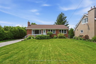 16 Kings Forest Drive
