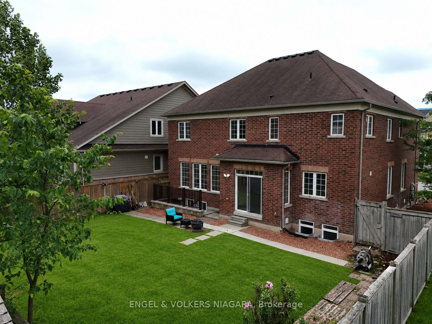 4495 Saw Mill Drive • Niagara Falls, ON photo 4