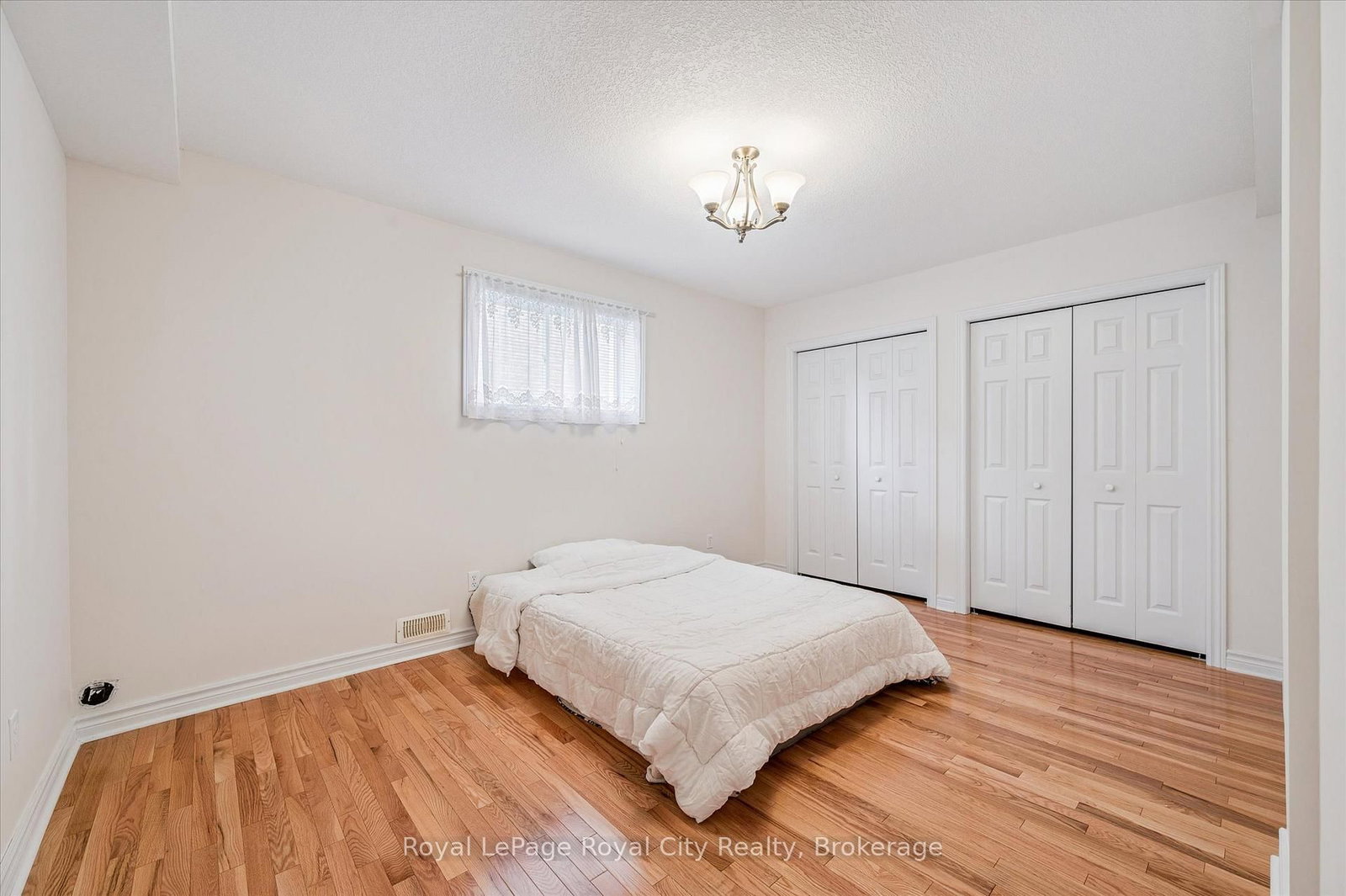 87 Law Drive • Guelph, ON photo 34
