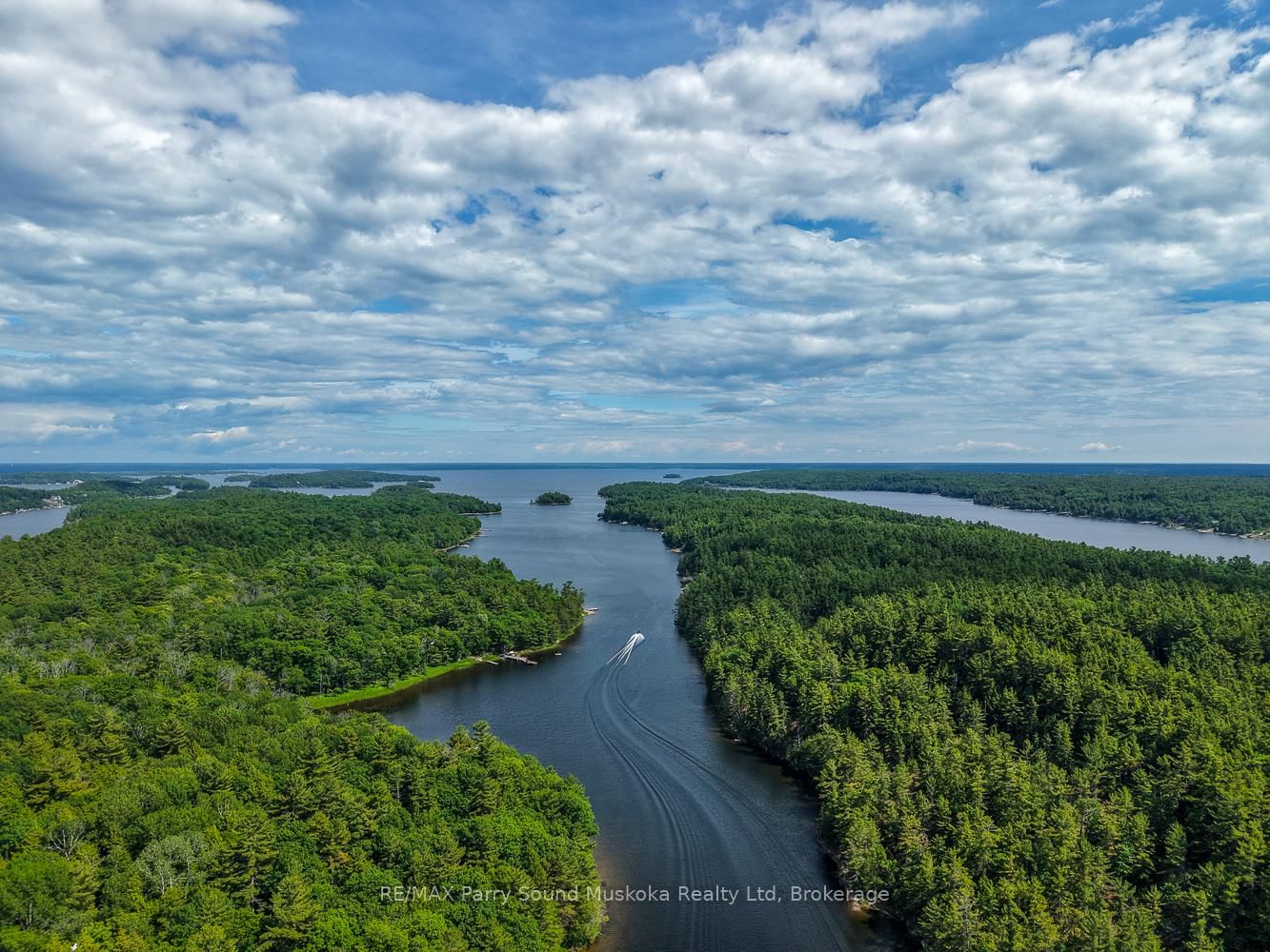 91 Water Acc Zone L • Carling, ON photo 8
