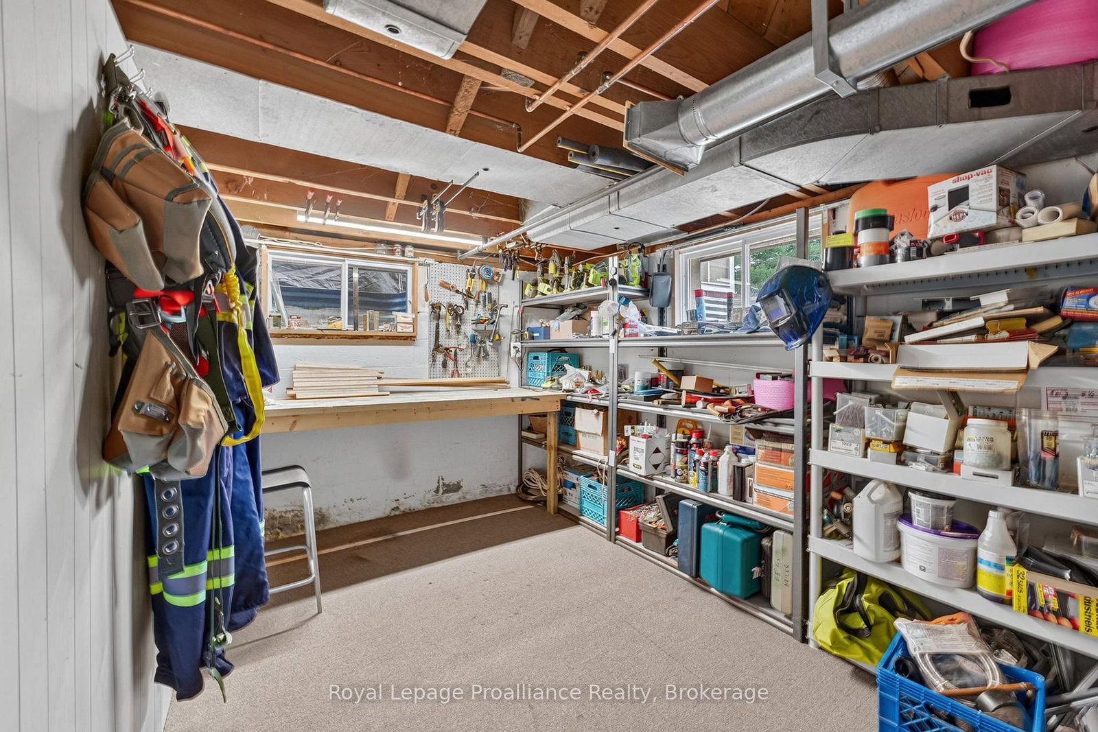 43 Hastings Drive • Belleville, ON photo 22