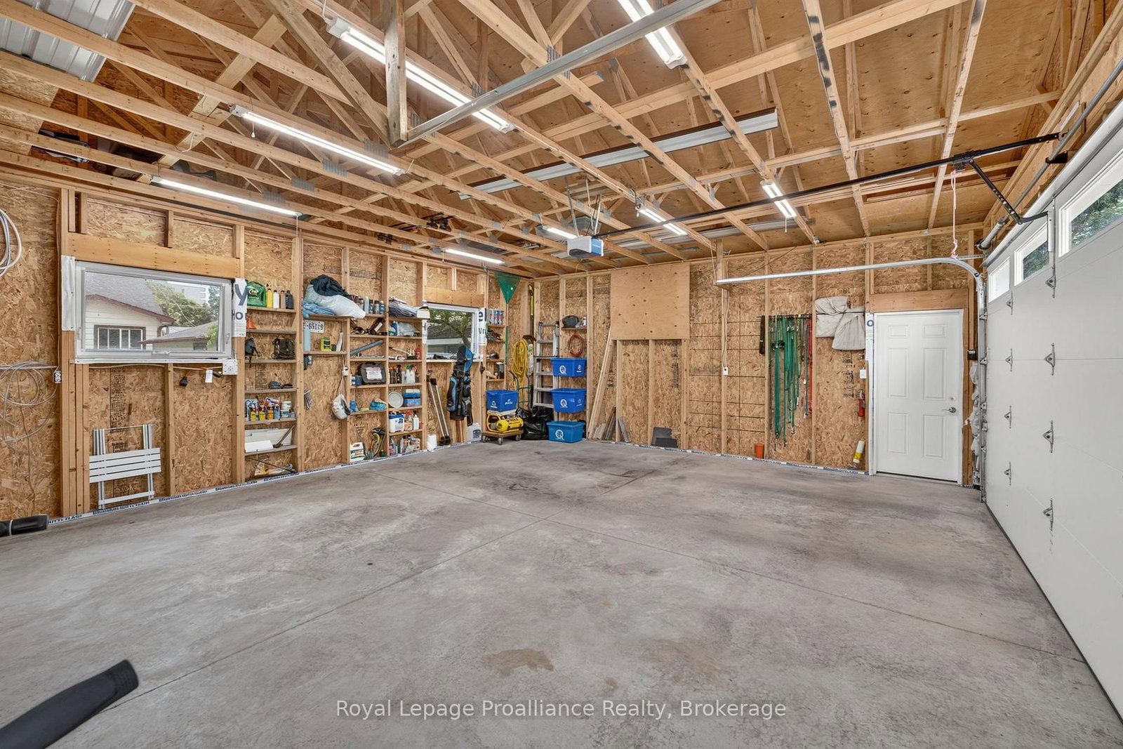 43 Hastings Drive • Belleville, ON photo 26