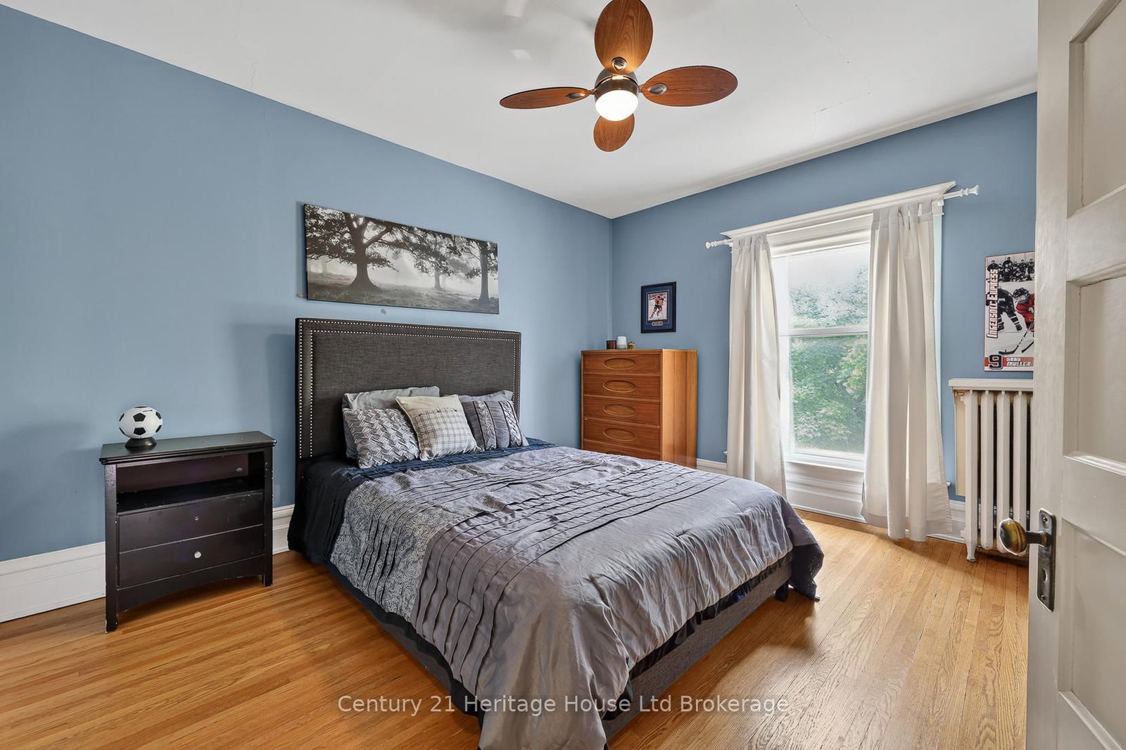 457 Buller Street • Woodstock, ON photo 23