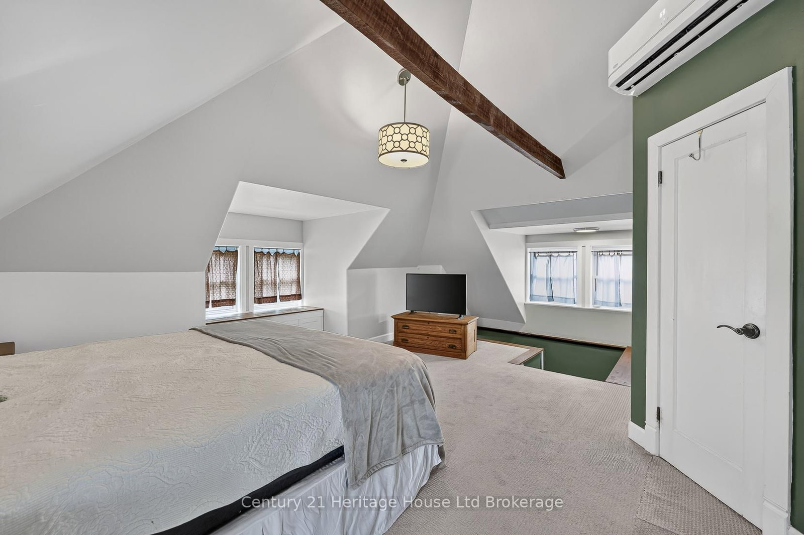 457 Buller Street • Woodstock, ON photo 29