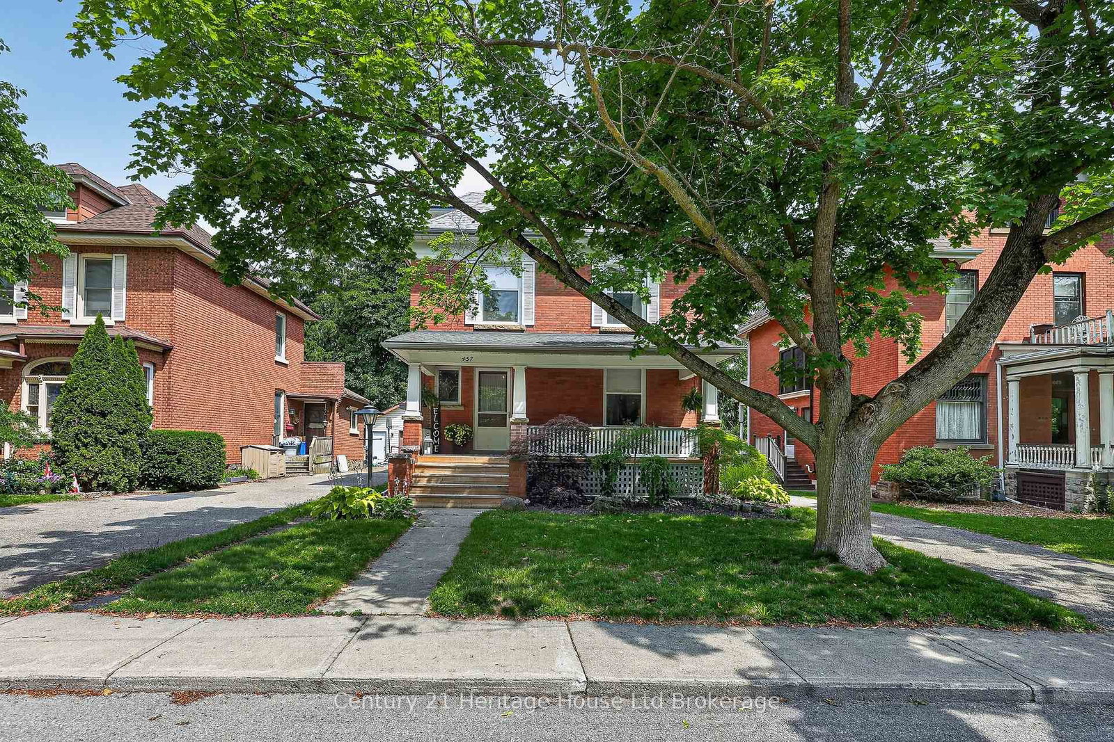 457 Buller Street • Woodstock, ON photo 4