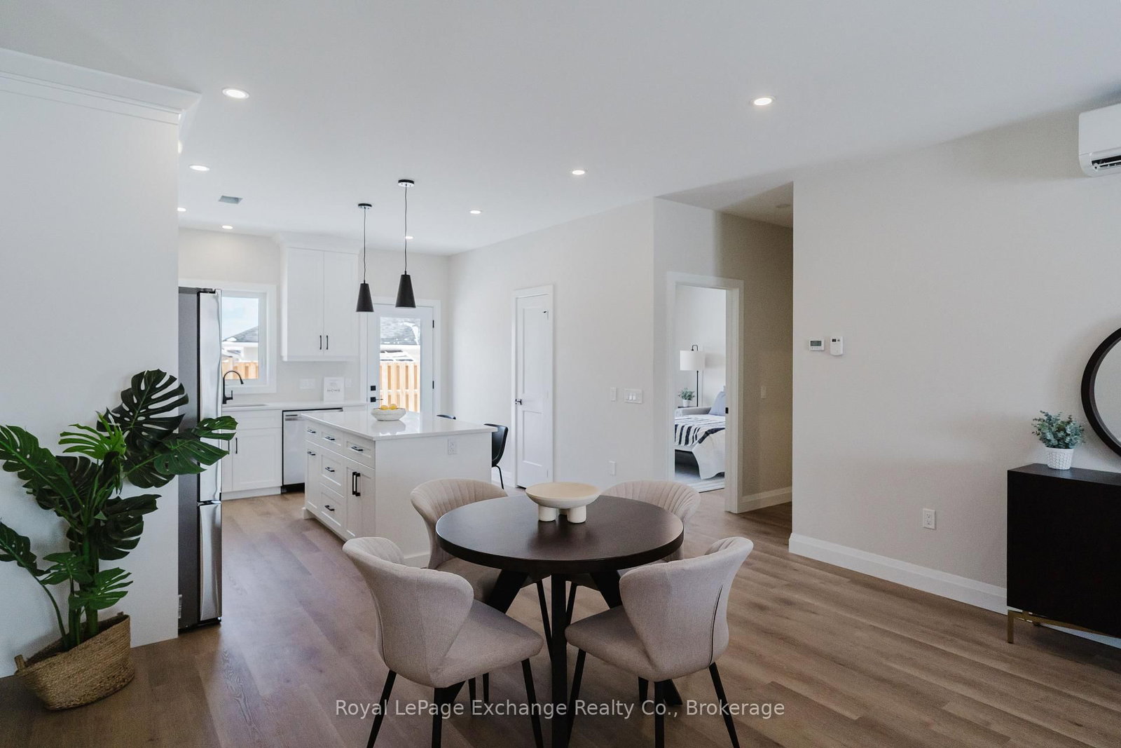 1071 WATERLOO Street N • #UNIT 42 • Saugeen Shores, ON photo 5