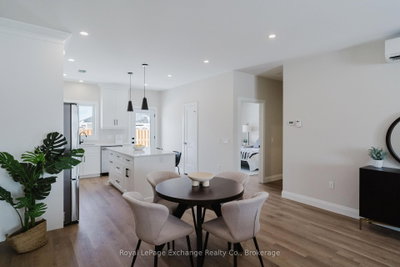 1071 WATERLOO Street N • #UNIT 42 • Saugeen Shores, ON photo 5