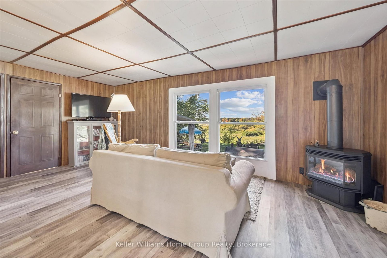 739 Seventh Street • Centre Wellington, ON photo 17