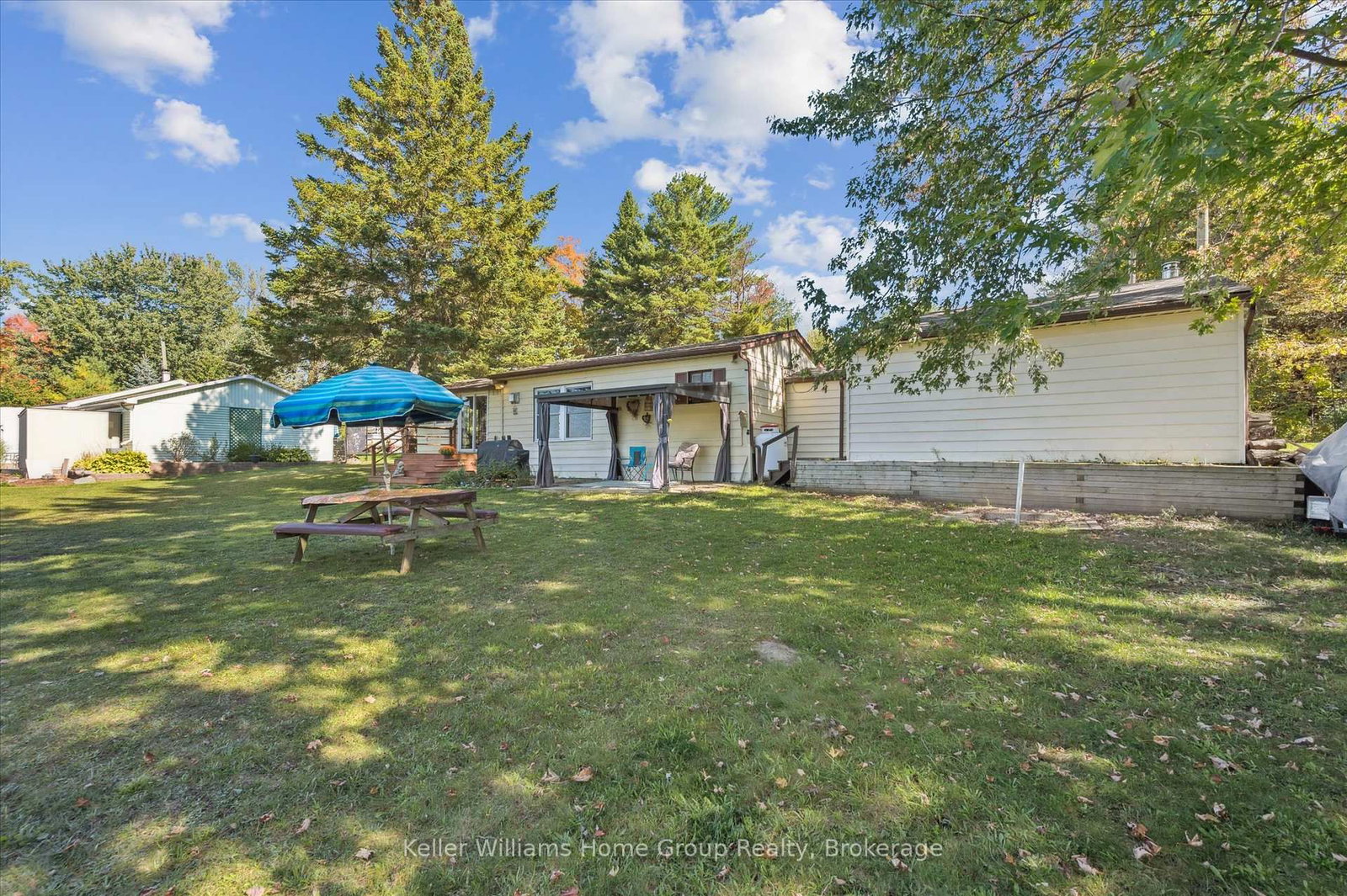 739 Seventh Street • Centre Wellington, ON photo 26