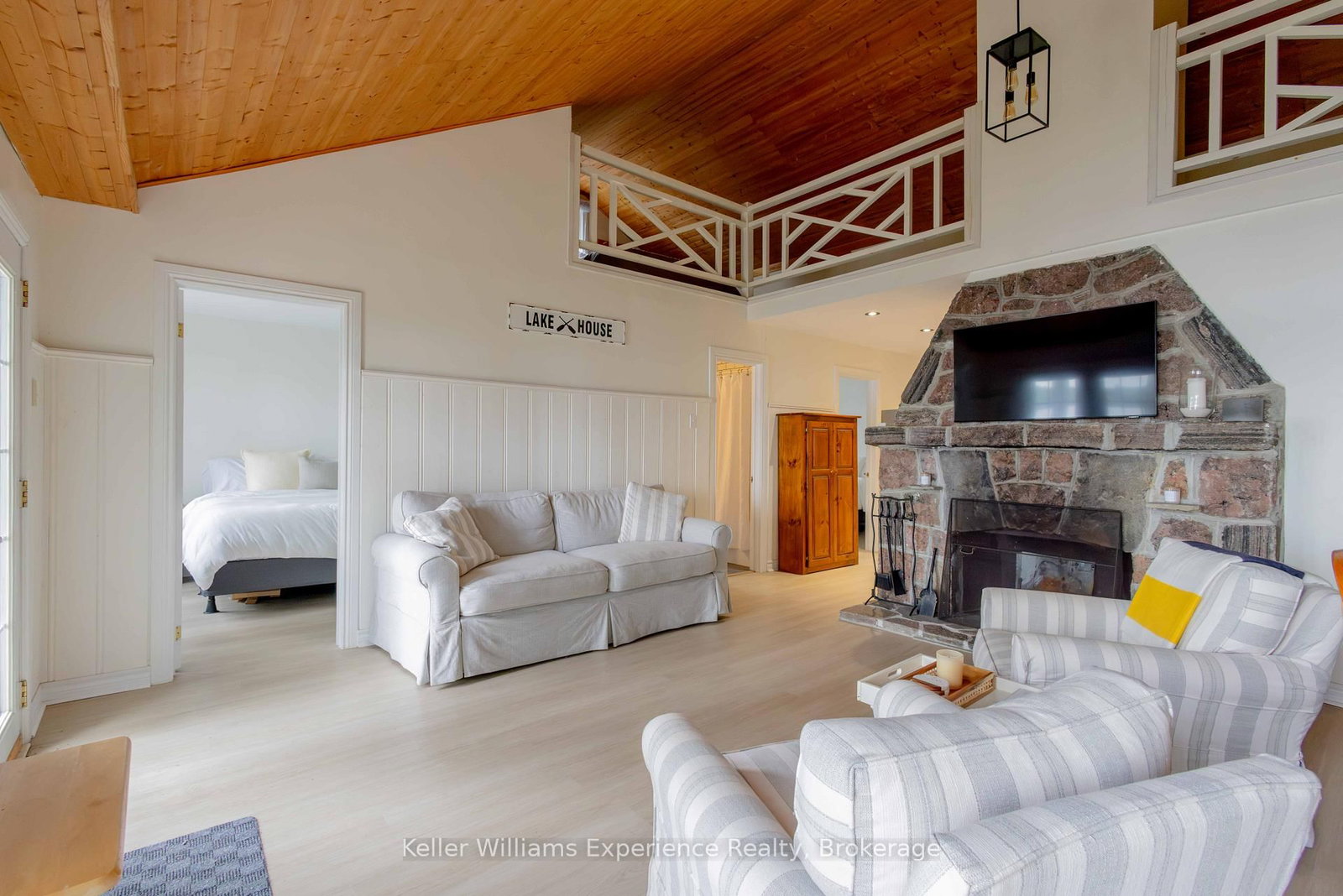 1018 Georgina Way • #2 • Gravenhurst, ON photo 13