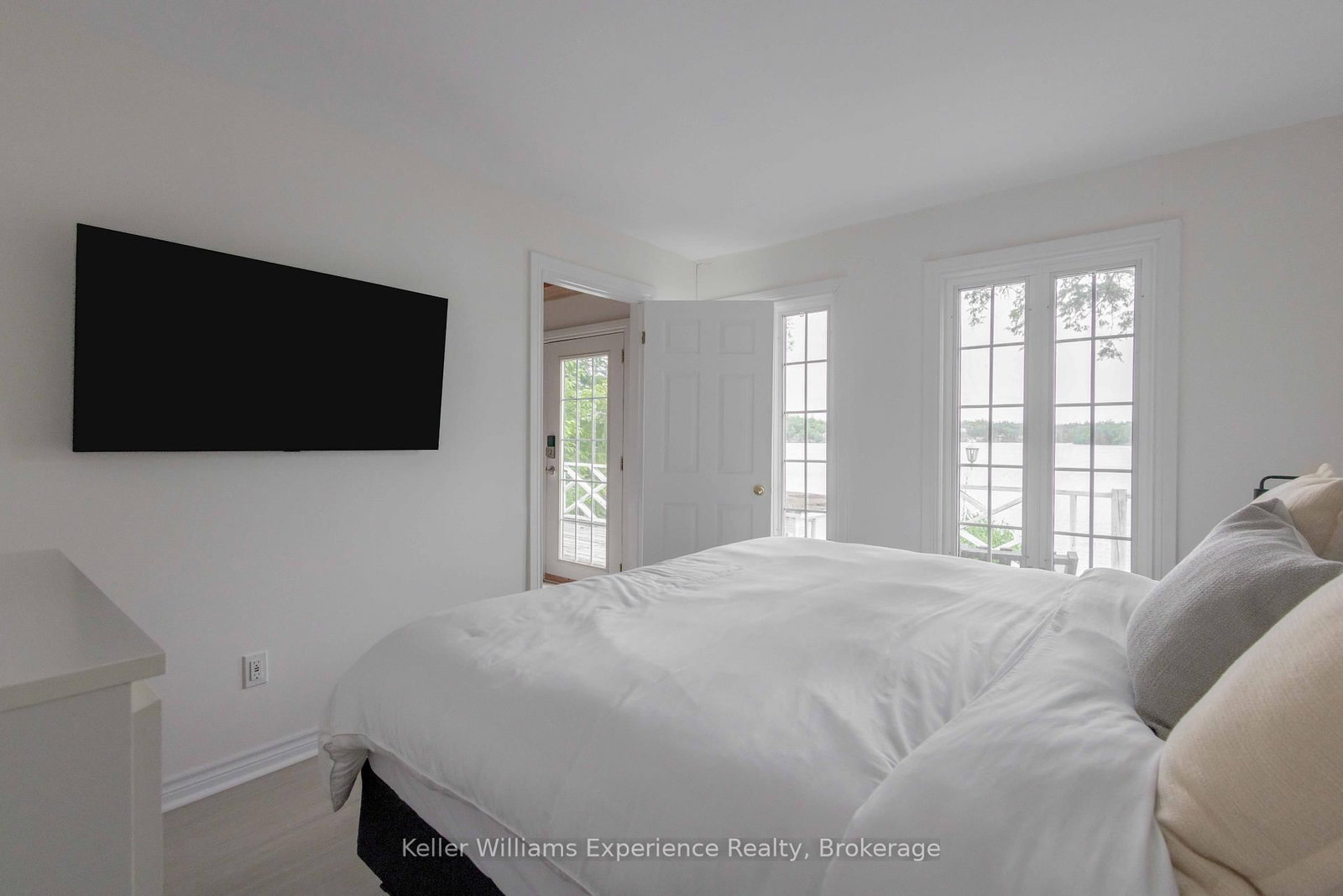 1018 Georgina Way • #2 • Gravenhurst, ON photo 15