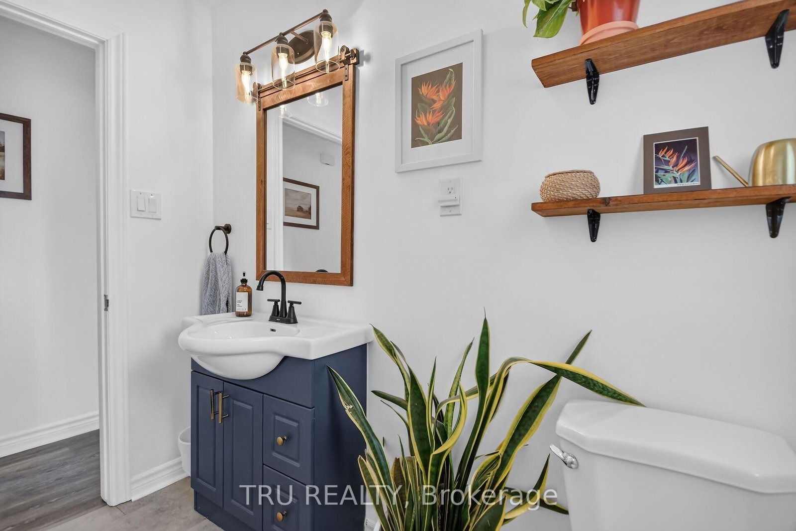 123 Main Street • North Dundas, ON photo 21
