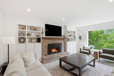 92 Jerome Park Drive — photo 6
