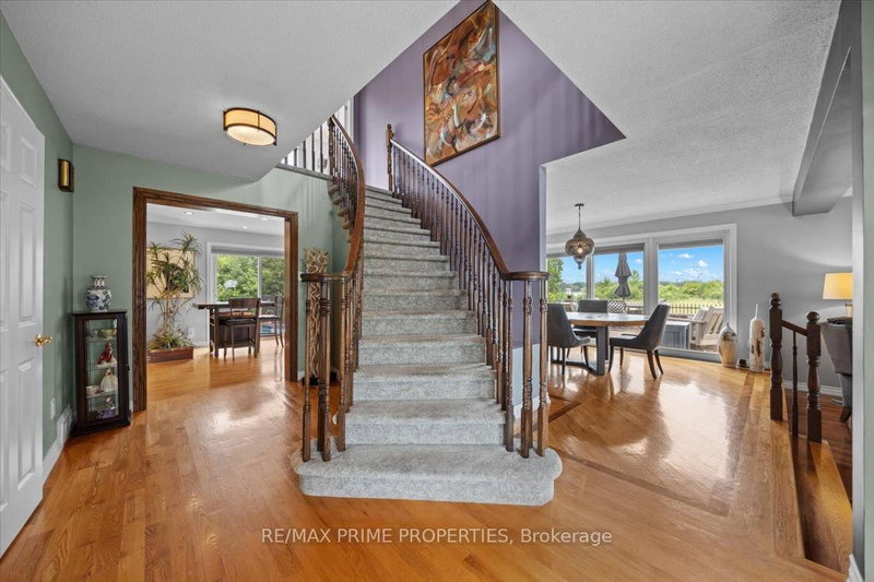 800 Fairwinds Terrace