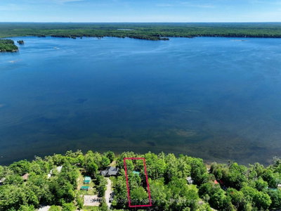 14 Baker Boulevard • Kawartha Lakes, ON photo 4