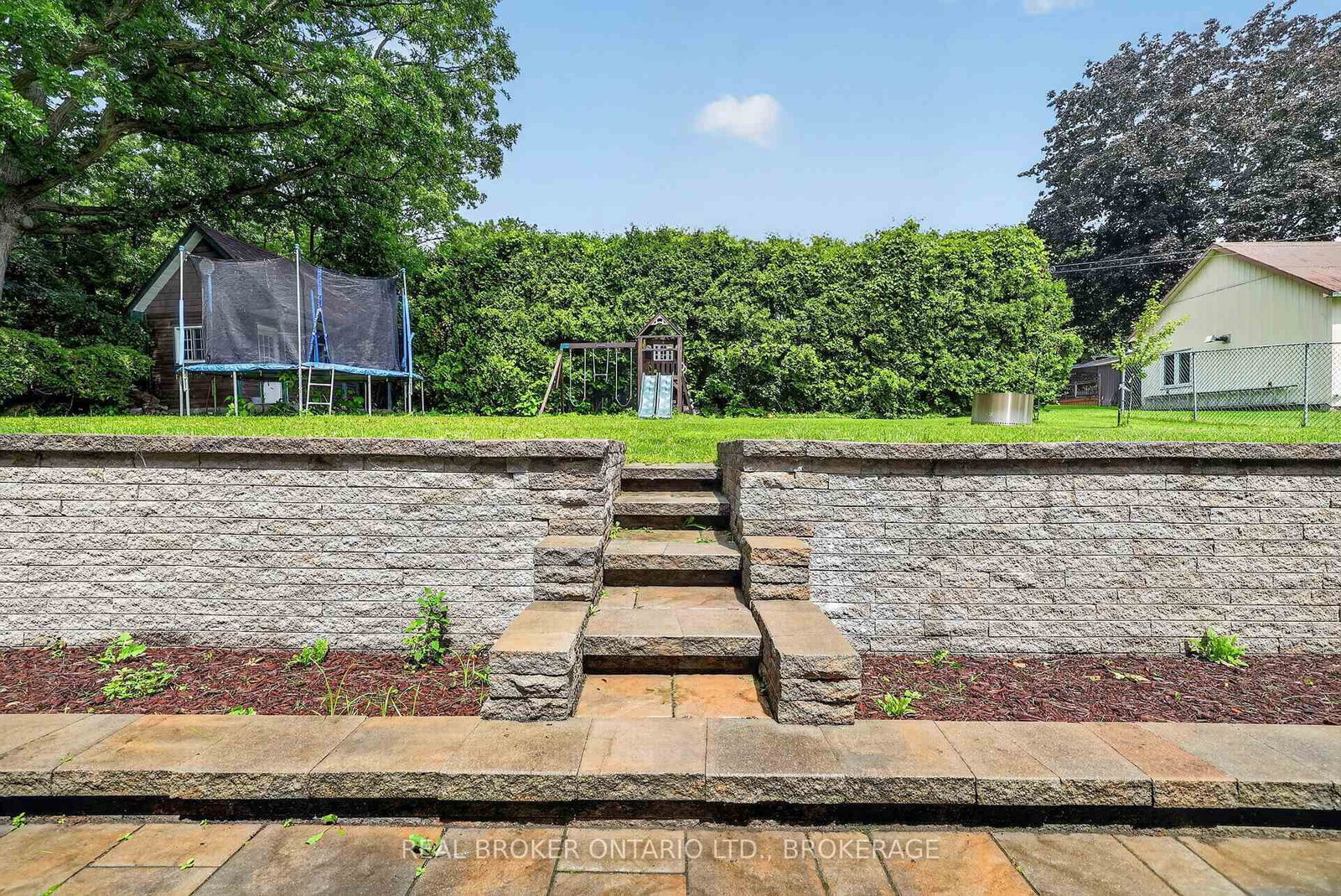 18445 Anderson Drive • South Glengarry, ON photo 40