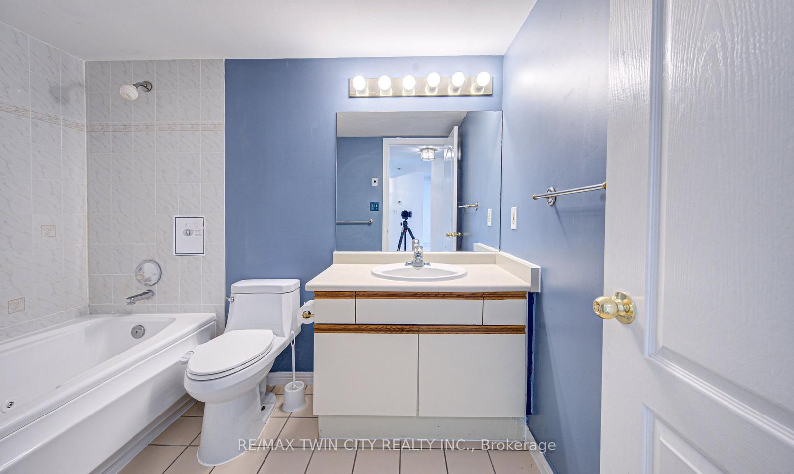 190 Hespeler Road • #905 • Cambridge, ON photo 46