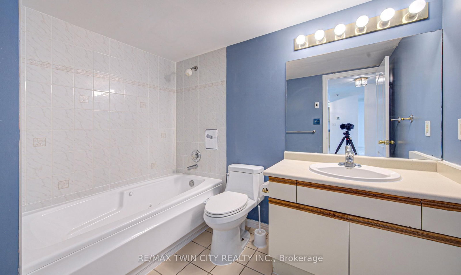 190 Hespeler Road • #905 • Cambridge, ON photo 47