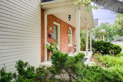 25 Central Street • Waterloo, ON photo 5