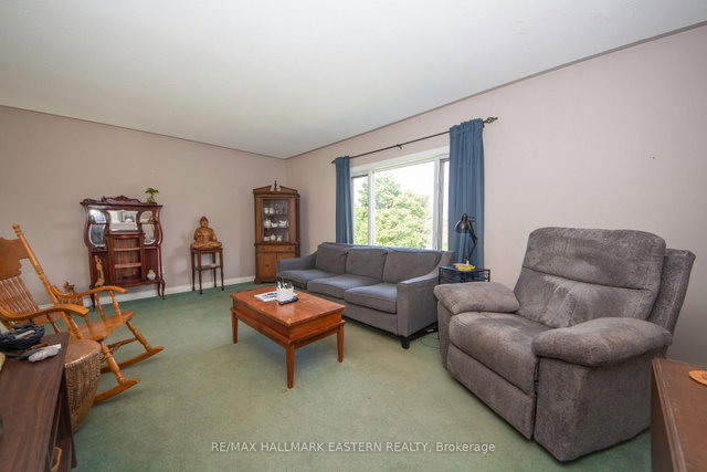 945 Highland Road