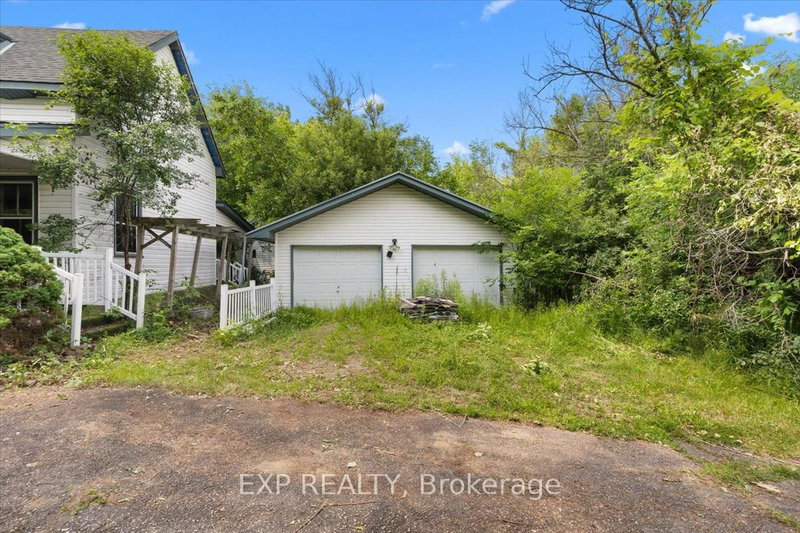 6889 Snake Island Road