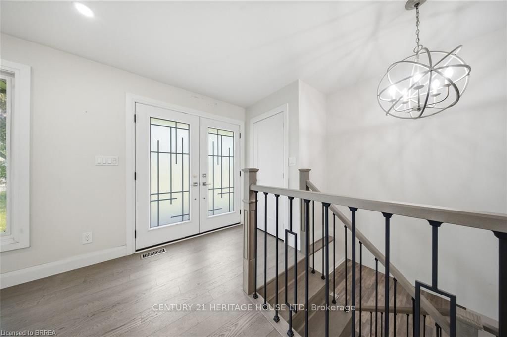 360 Bishopsgate Road • Brant, ON photo 4