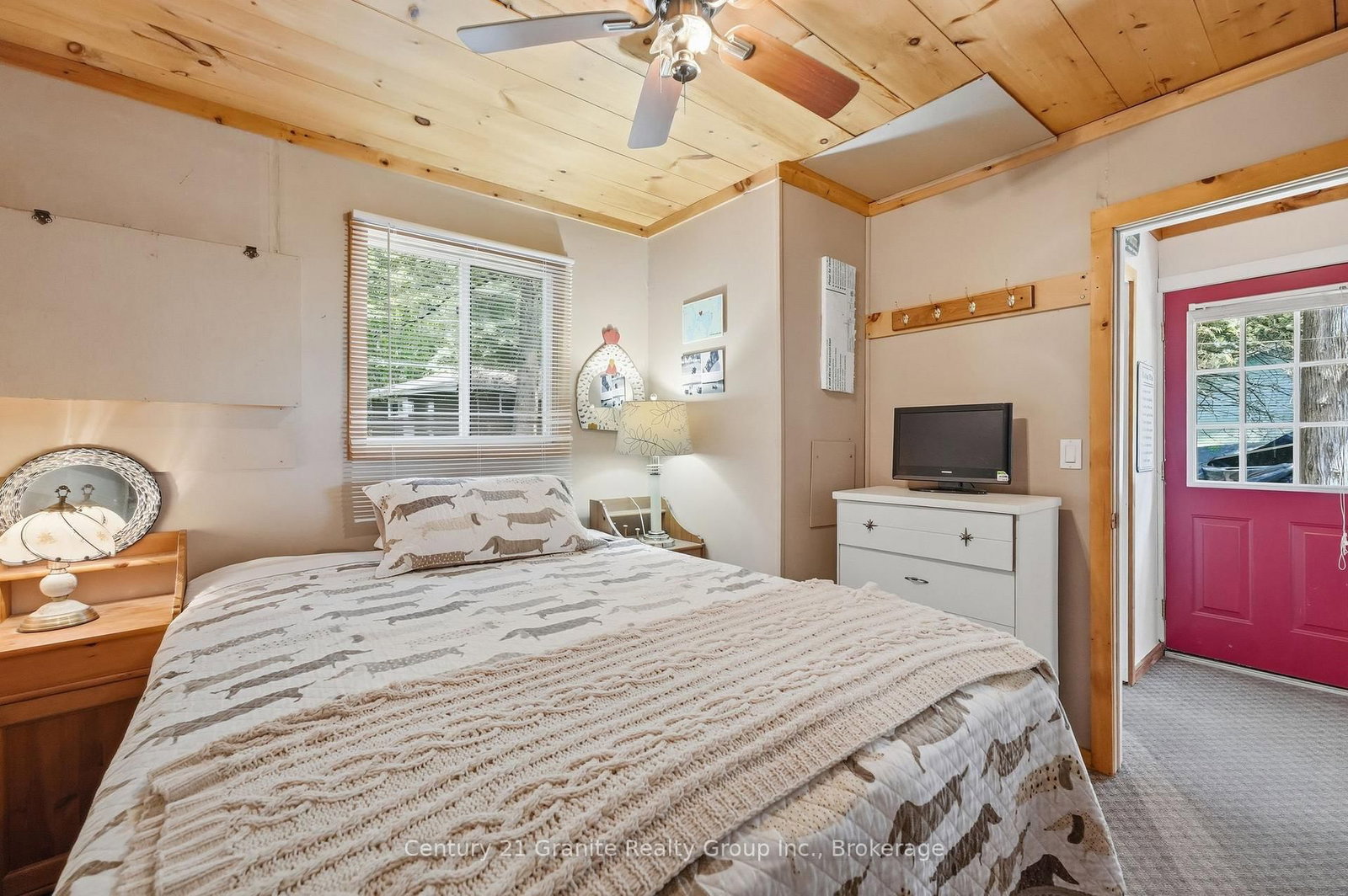 1163 REYNOLDS Road • Minden Hills, ON photo 13