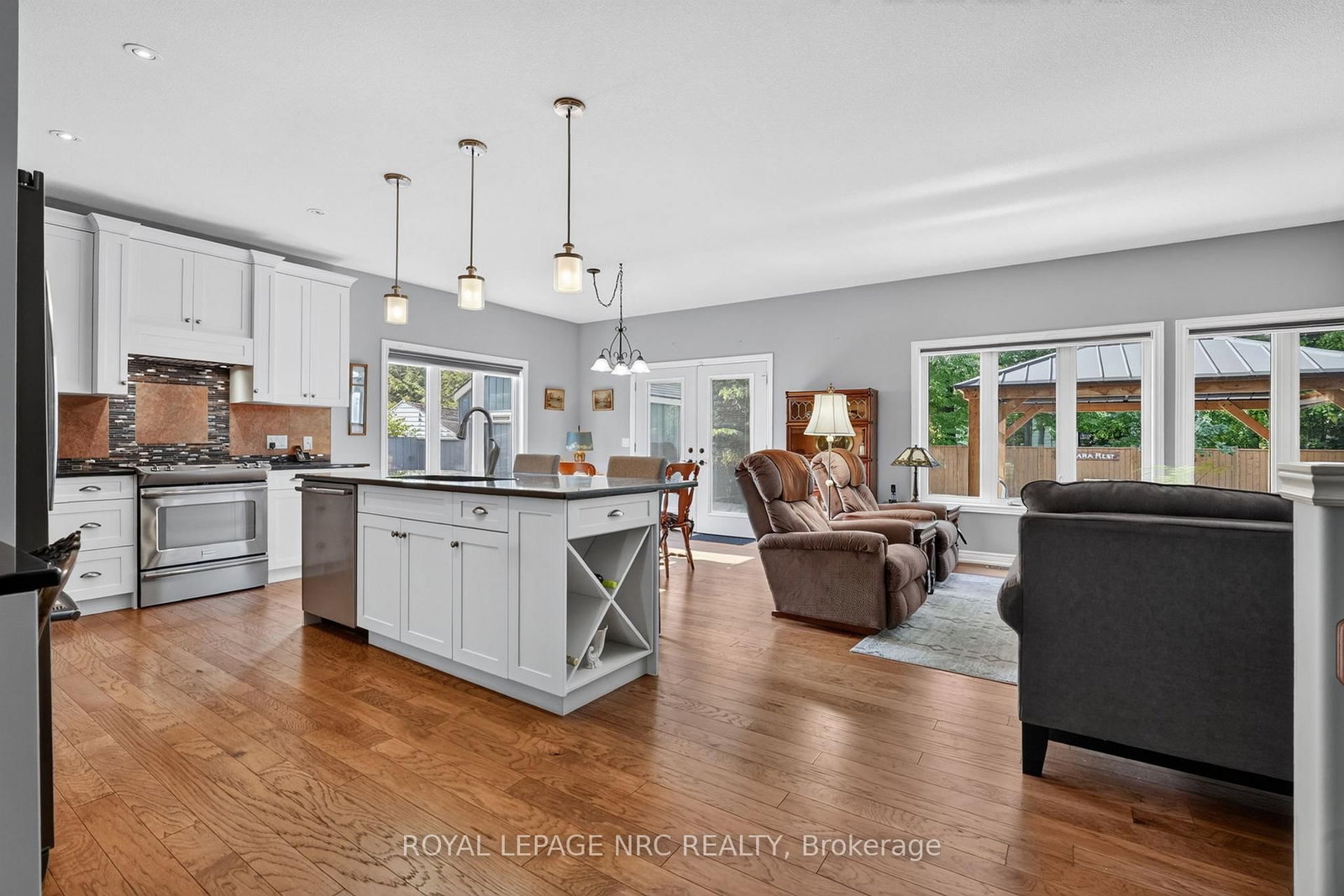 3307 RISELAY Avenue • Fort Erie, ON photo 10