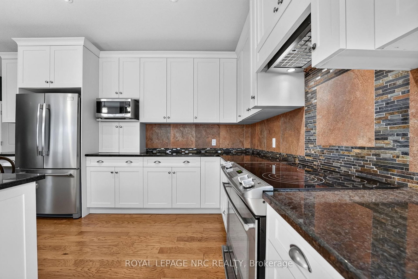 3307 RISELAY Avenue • Fort Erie, ON photo 15