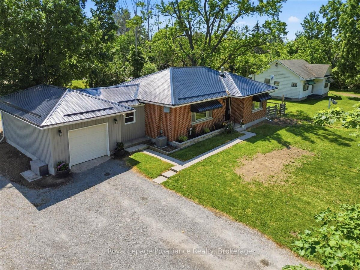 3798 Highway 37 • Belleville, ON photo 1