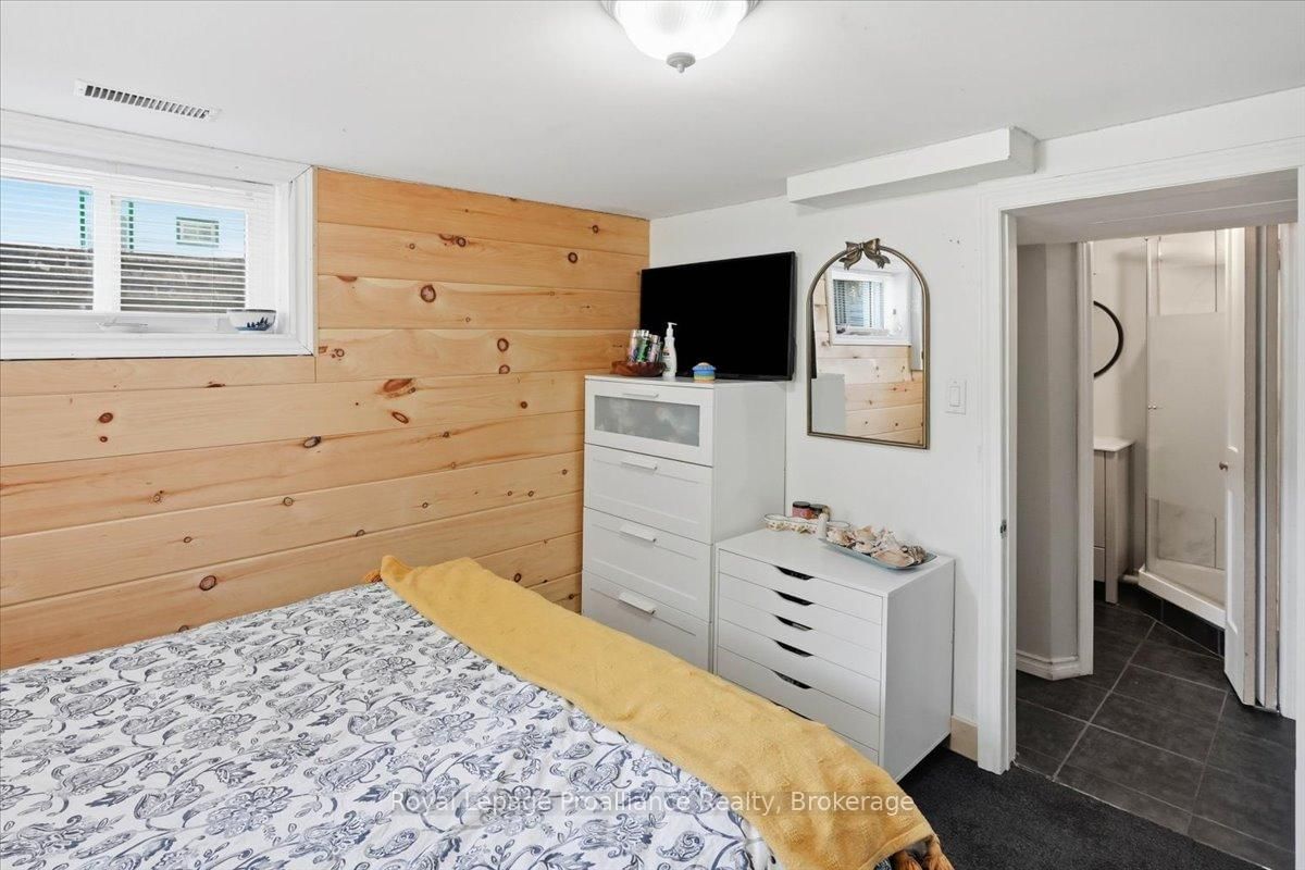 3798 Highway 37 • Belleville, ON photo 20