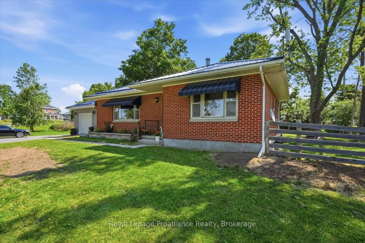 3798 Highway 37 • Belleville, ON photo 30