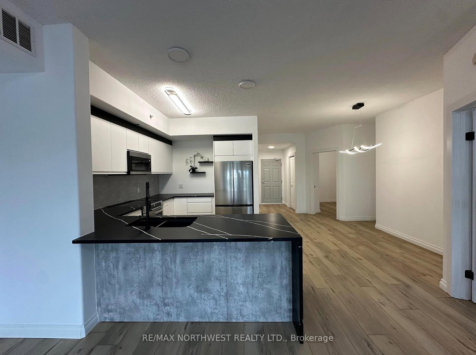 604 - 5 Bay Road • Kenora, ON photo 10