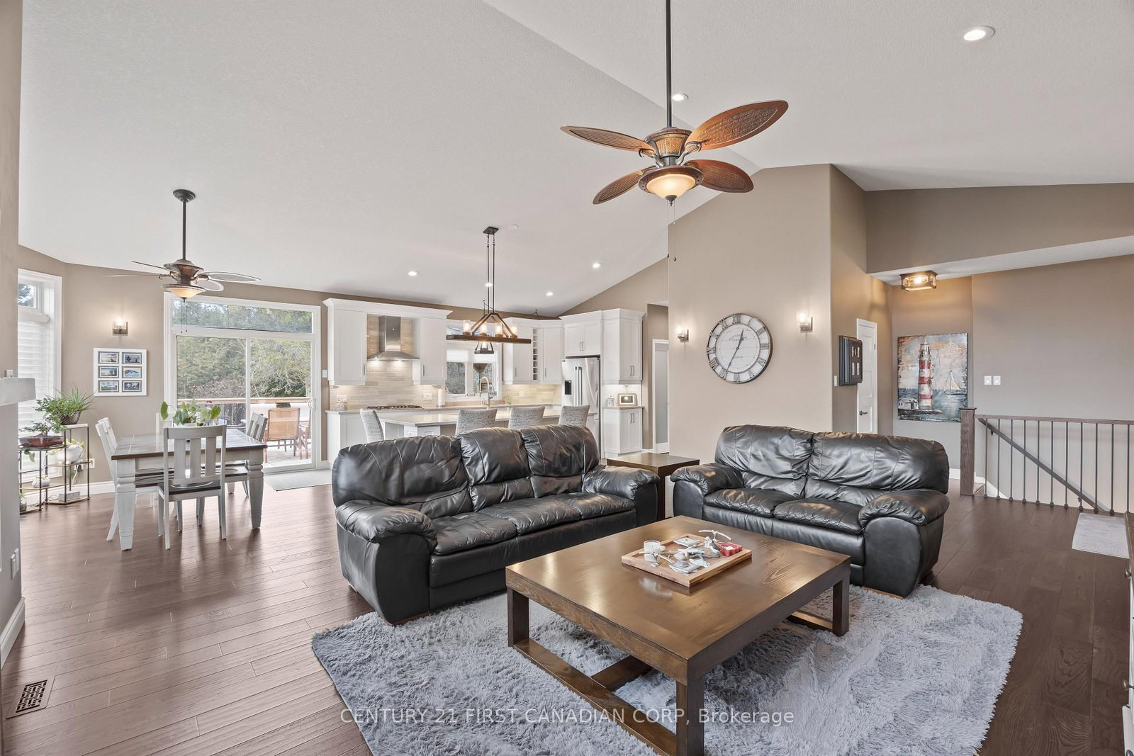10159 Meadowlily Crescent • Lambton Shores, ON photo 19
